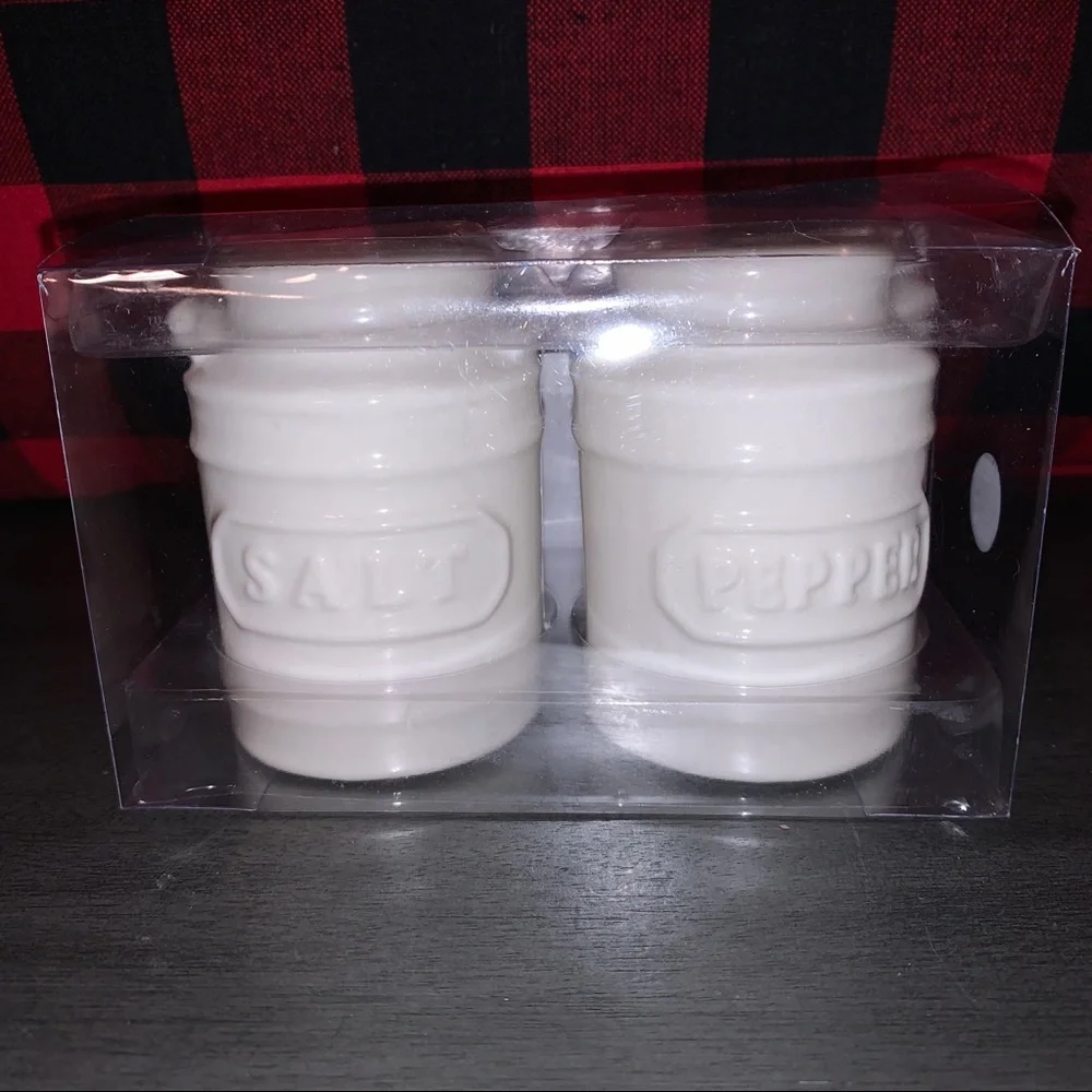 Ashland Salt & Pepper Mason Jars‎